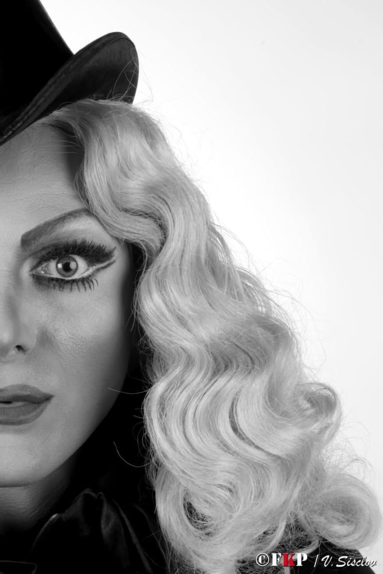 Studio Vorem - photographe portraitiste à Narbonne - Portraits professionnels - gia de paris - bar le labo paris