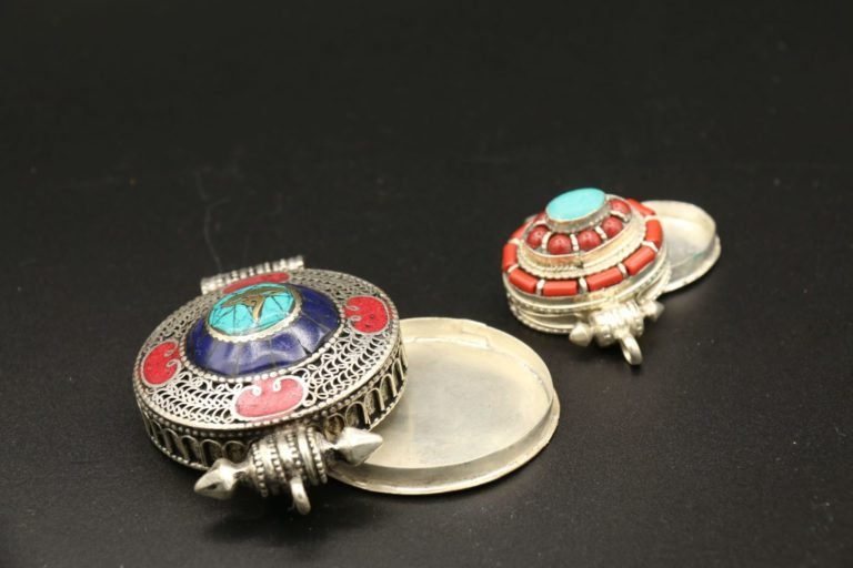 Studio Vorem - photographe portraitiste à Narbonne - photographies professionnelles - omvie d'ailleur ethnique